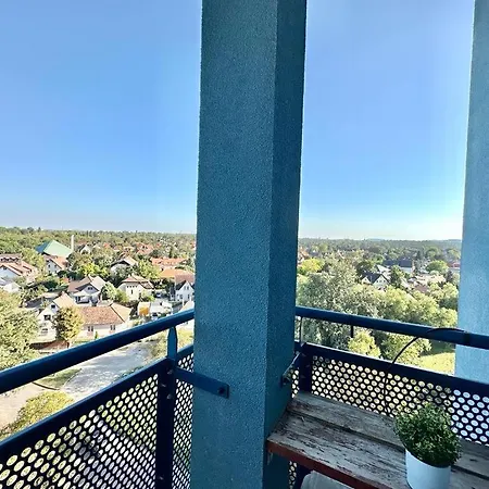 Lovely Young Panorama 01 #danube #balcony #freeparking Apartment Budapest
