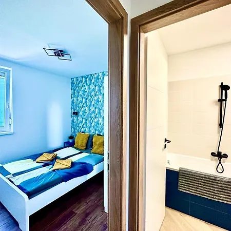 Lovely Young Panorama 01 #danube #balcony #freeparking *
